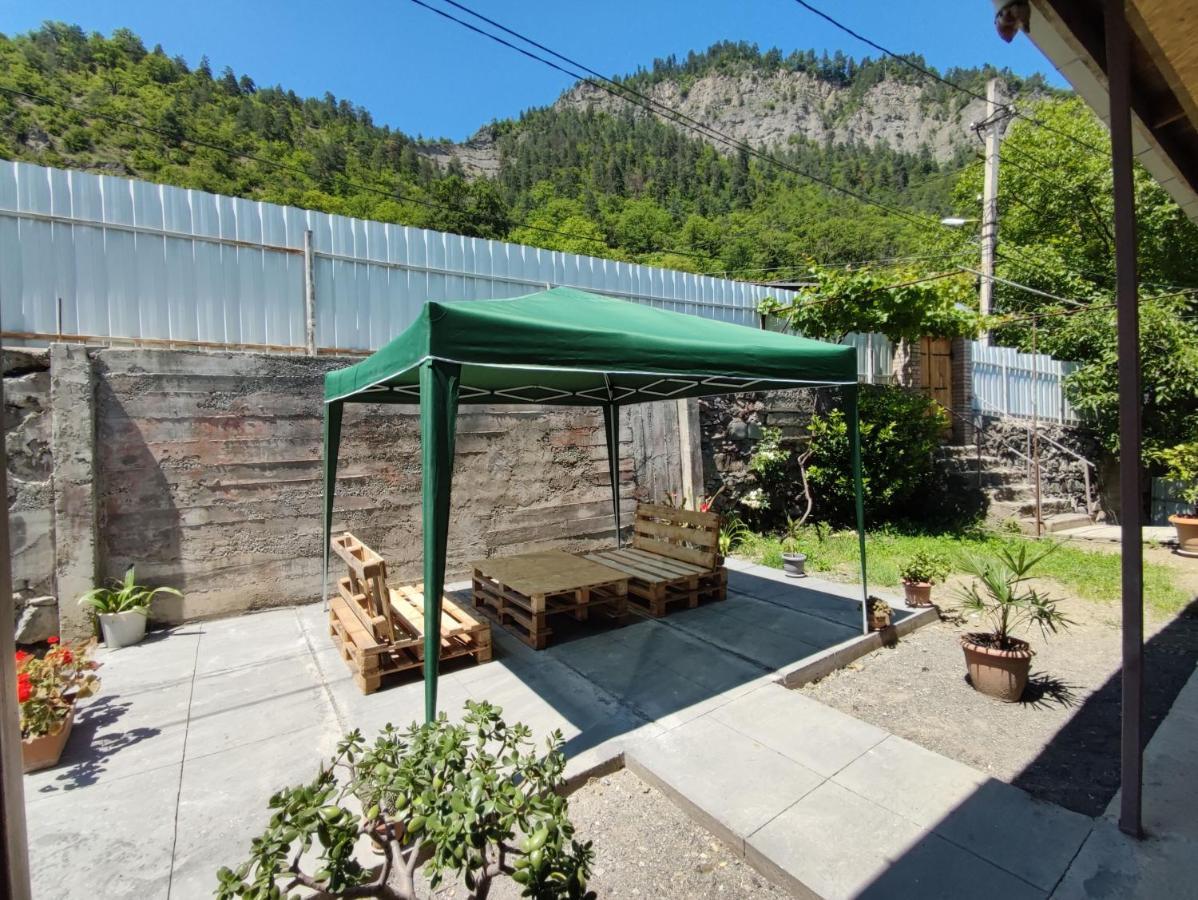 Ati Mta - Eco Hostel Borjomi Exterior photo